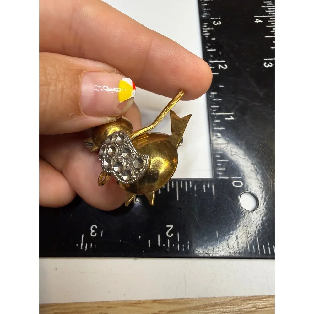 Vintage Gold Tone Rhinestone Bird Brooch Pin Stylized Animal Jewelry